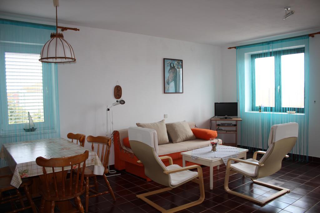 Apartments Baka Jelka Mandre Ngoại thất bức ảnh