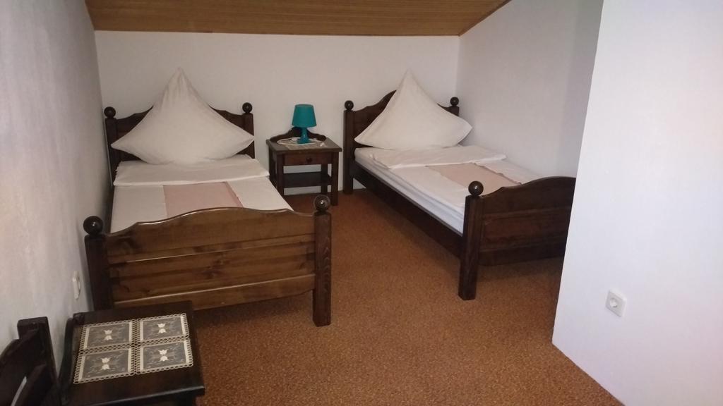 Apartments Baka Jelka Mandre Ngoại thất bức ảnh