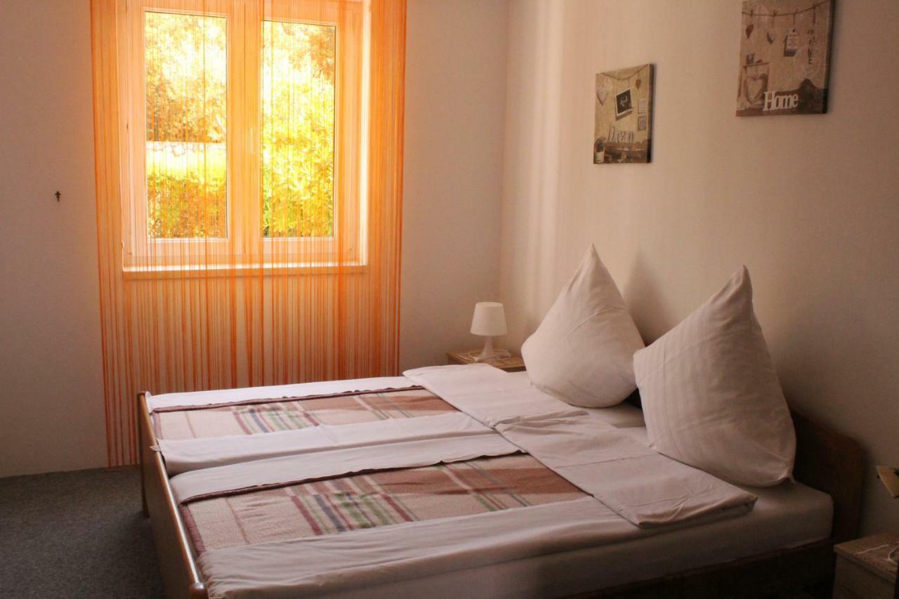 Apartments Baka Jelka Mandre Ngoại thất bức ảnh